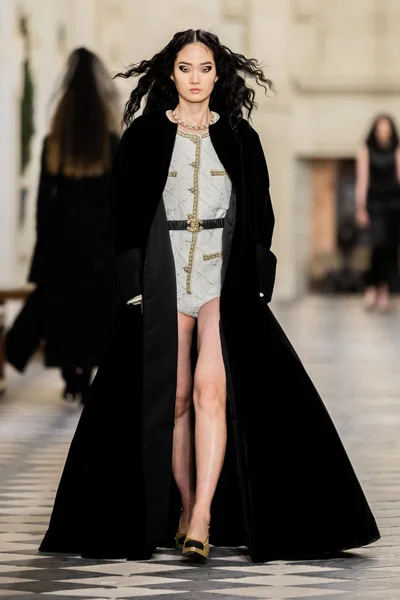 Look 47